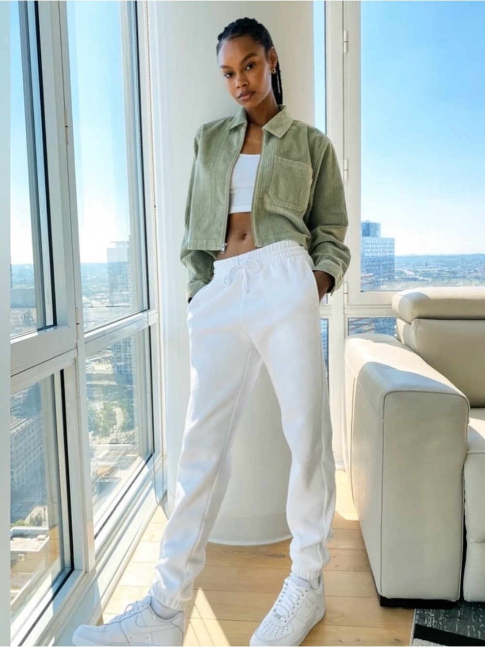 NWT Aritzia TNA Cropped Sage Green Corduroy Cropped Jacket